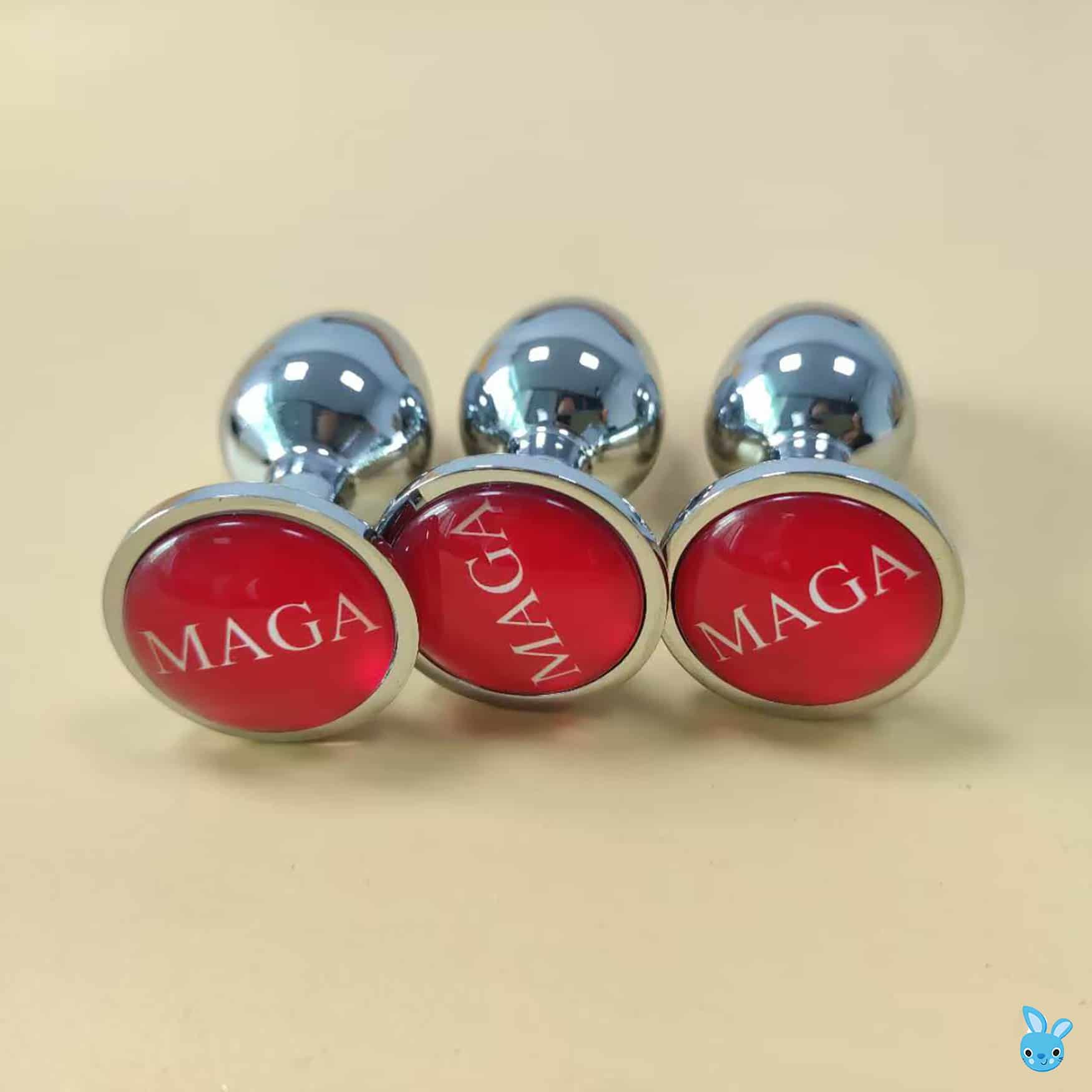 custom words at the button of the plugs