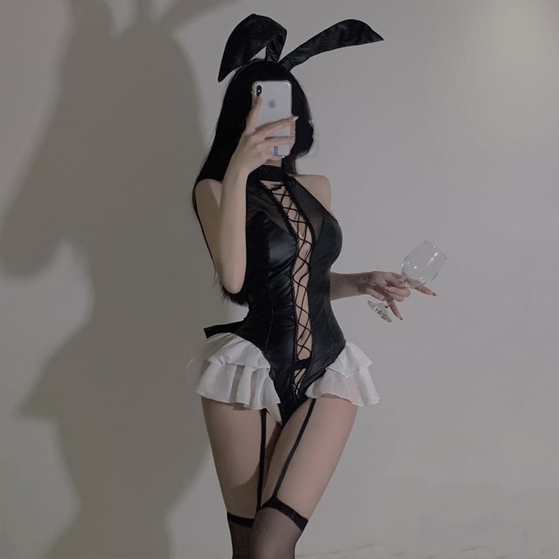 Black bondage sexy bunny costumes for women