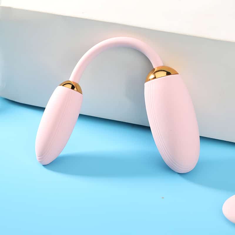 Double eggs vibrator
