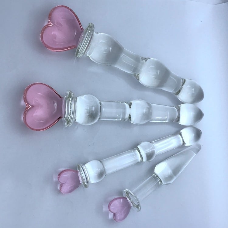 Different size glass heart dildo