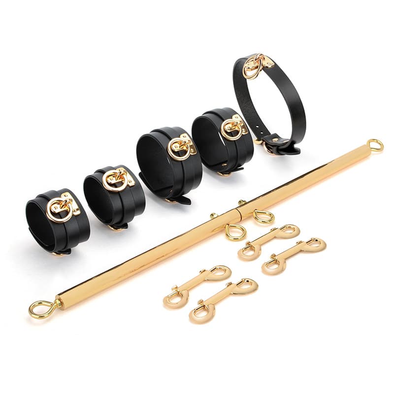 Adjustable four point spreader bar