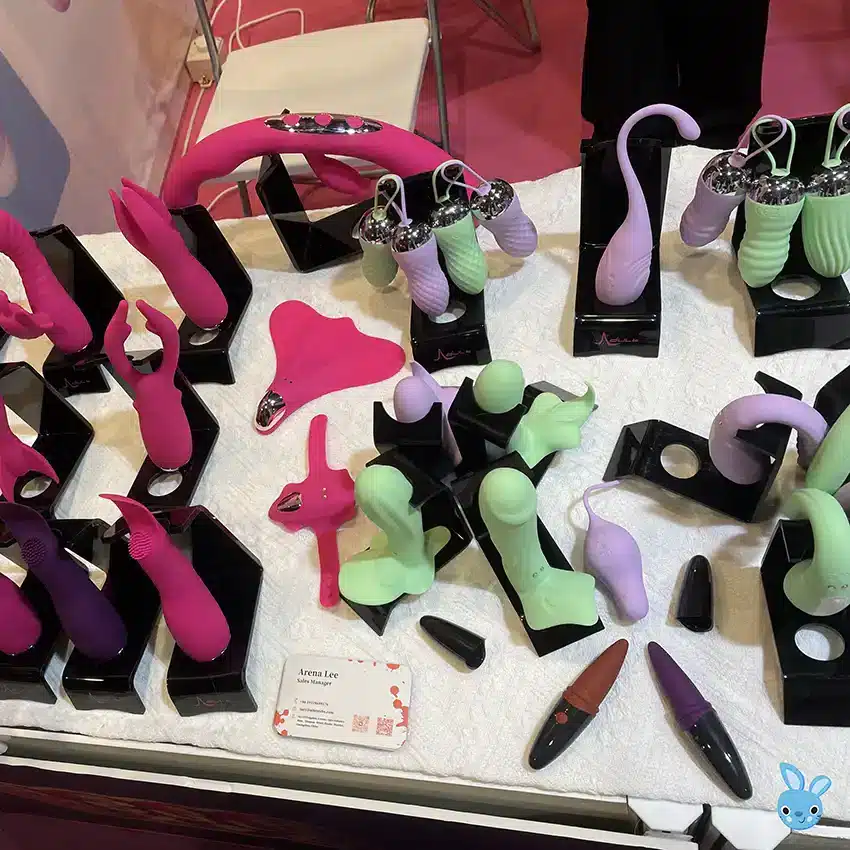 finger vibrators show